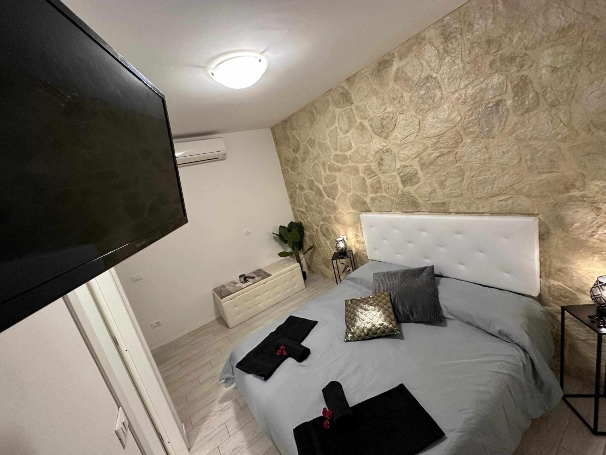 Destiny Home 3 Verona Borgo Roma Екстериор снимка